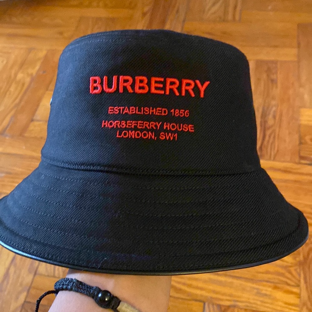 Black Burberry bucket hat with red lettering brand new